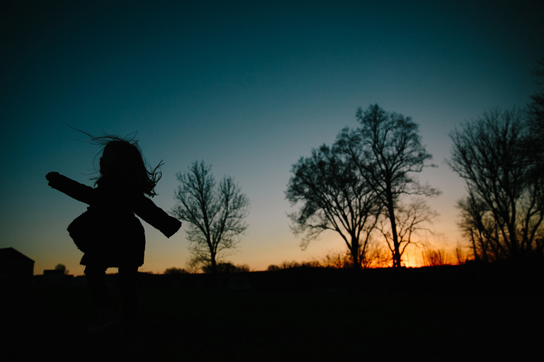 the magic of light workshop girl dancing silhouette